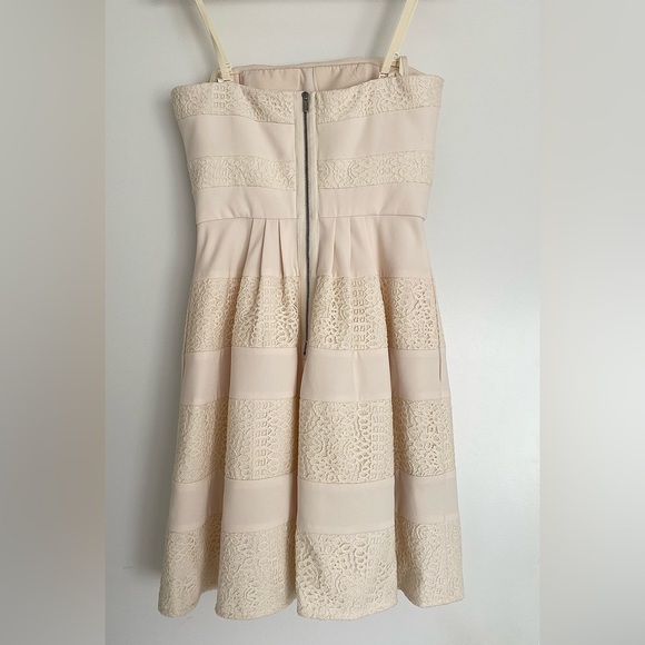 BCBG Maxazria dress size 2 - Picture 2 of 2